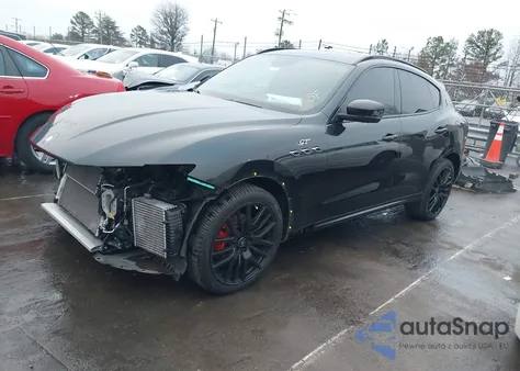 2022 Maserati Levante Gt z USA, uszkodzony, nr VIN ZN661XUA8NX388322